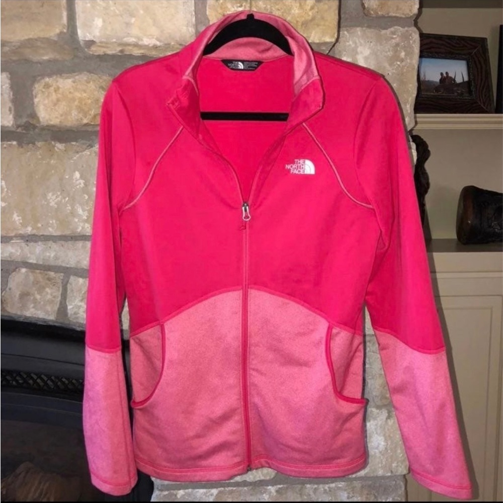 The North Face Performance & Fleece Jacket Sz Medium; Semi-fitted